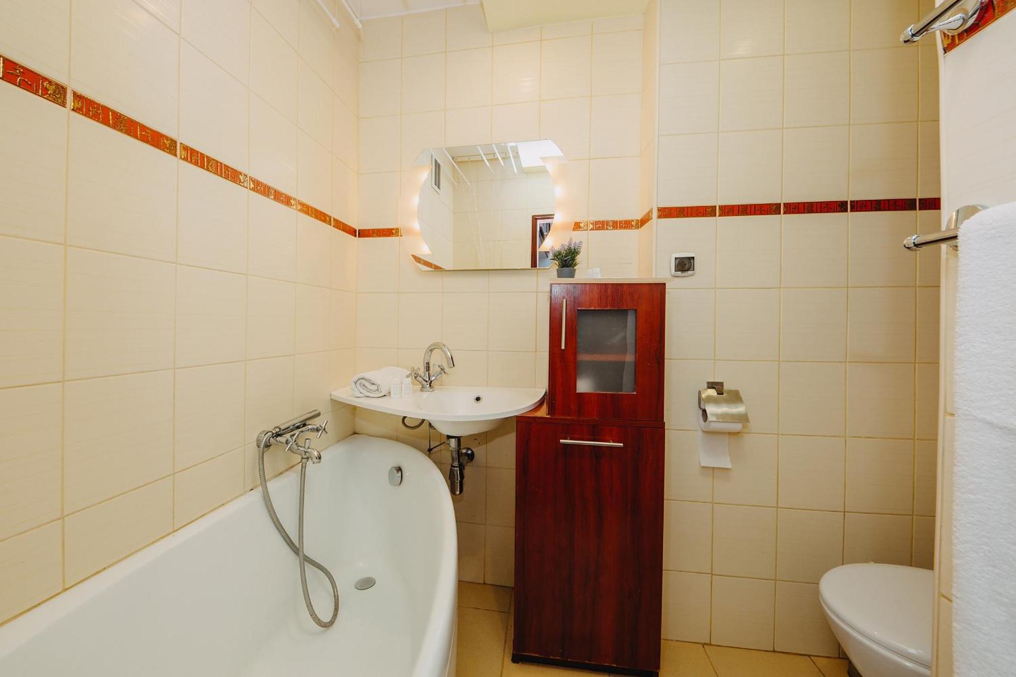 Quiet Flat In The Old Town Apartment Varşovia Exterior foto